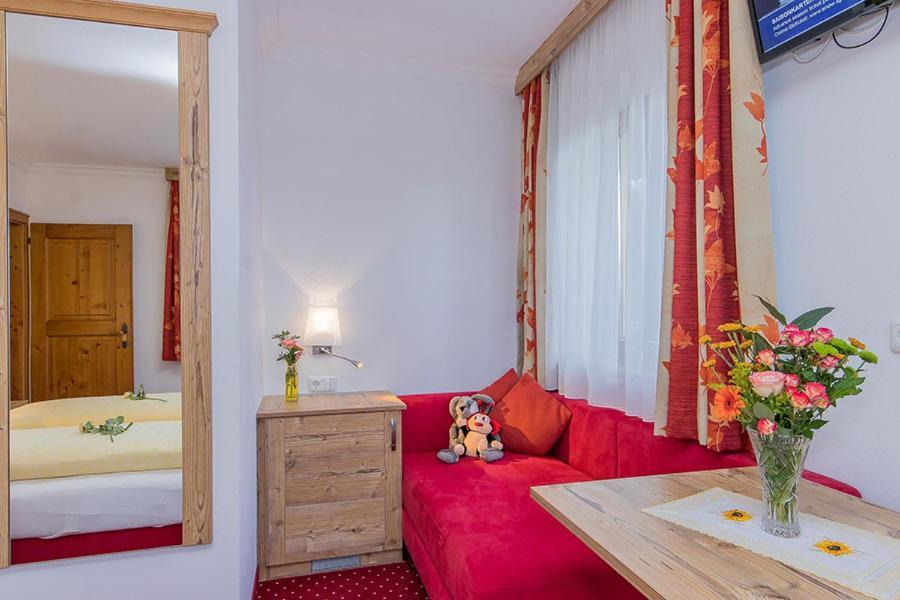 Hotel - Pension Oetzmooshof Санкт-Йохан Экстерьер фото