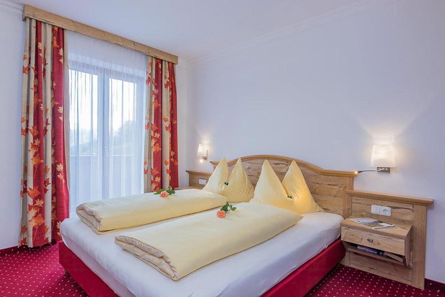 Hotel - Pension Oetzmooshof Санкт-Йохан Экстерьер фото